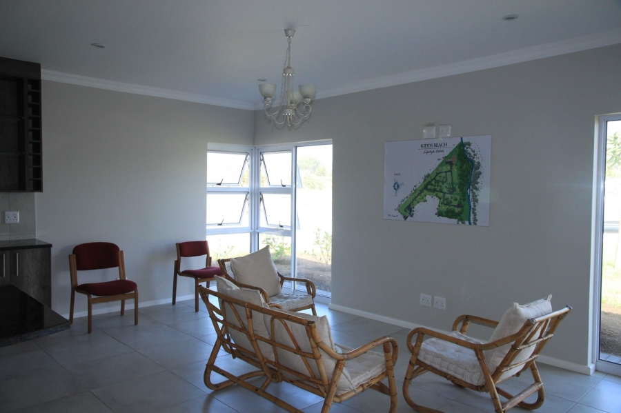2 Bedroom Property for Sale in Kidds Beach Eastern Cape